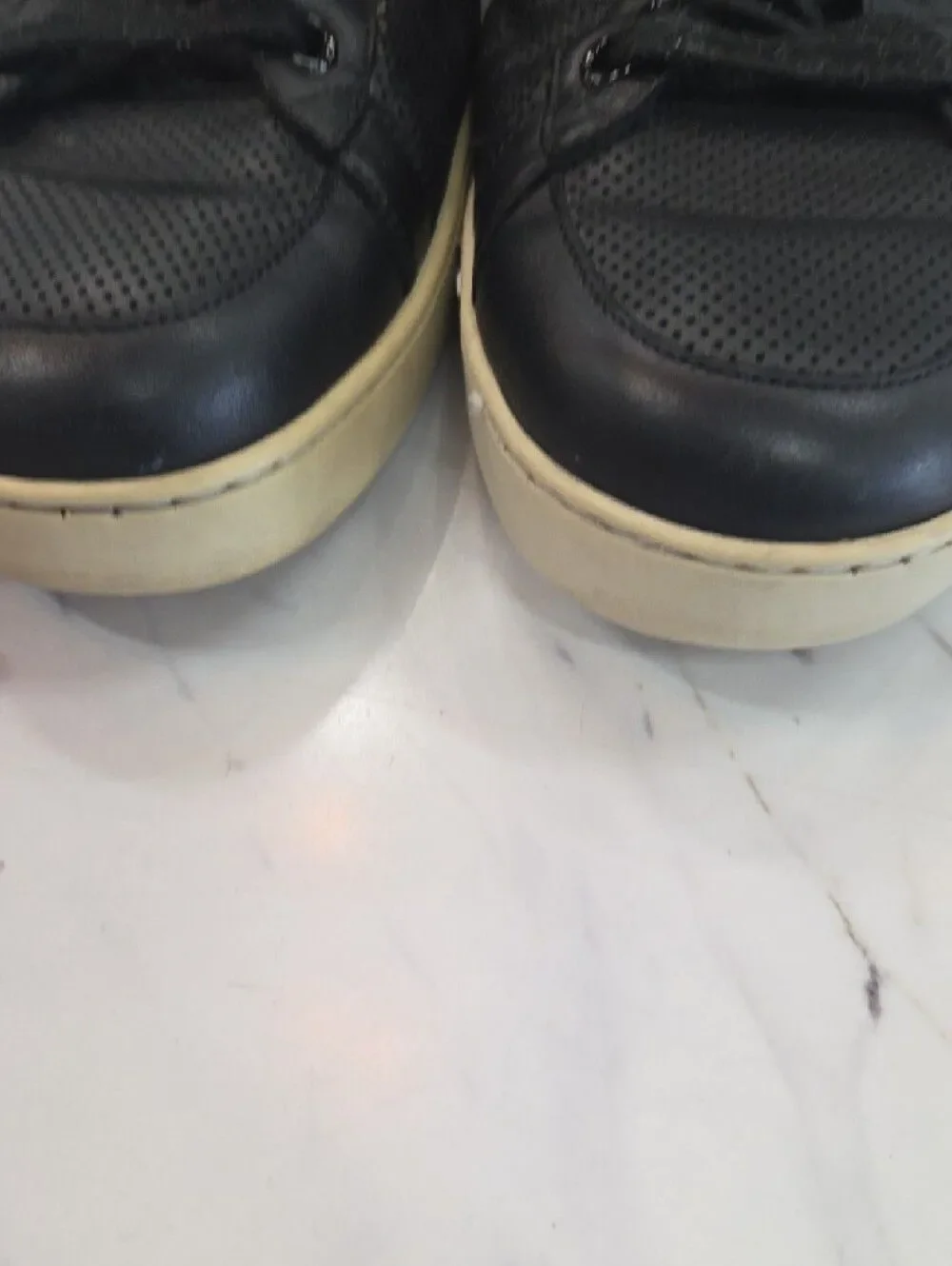 Gucci Black High-Top Sneakers with Red & Green Stripe